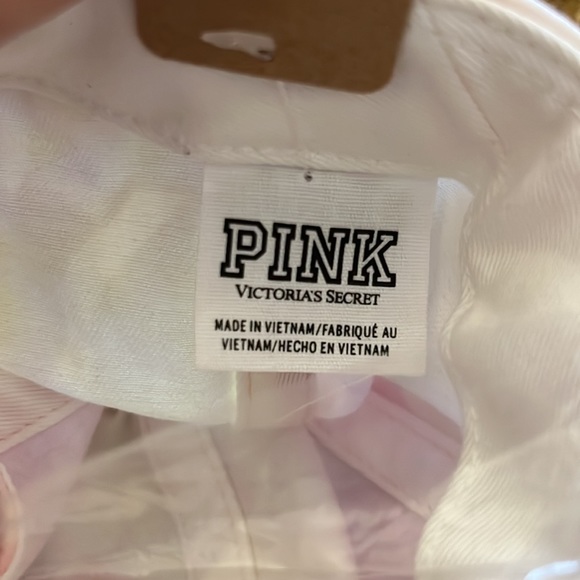 NWT VS Victorias Secret Pink Adjustable Baseball Hat
Cap Pink Daisy Tie Dye - Picture 5 of 9